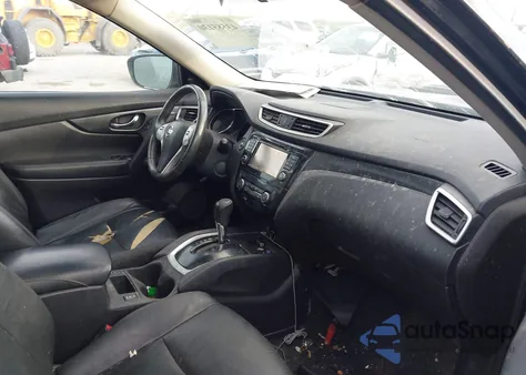 2015 Nissan Rogue Sl z USA, uszkodzony, nr VIN 5N1AT2MV2FC868145